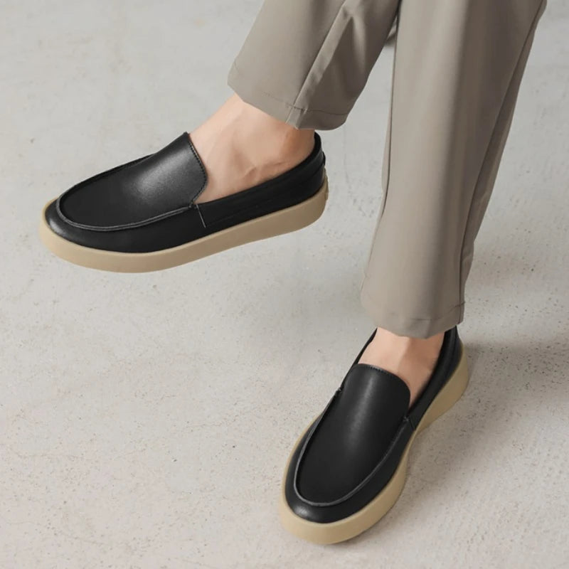 Sapato Em Couro Slip On